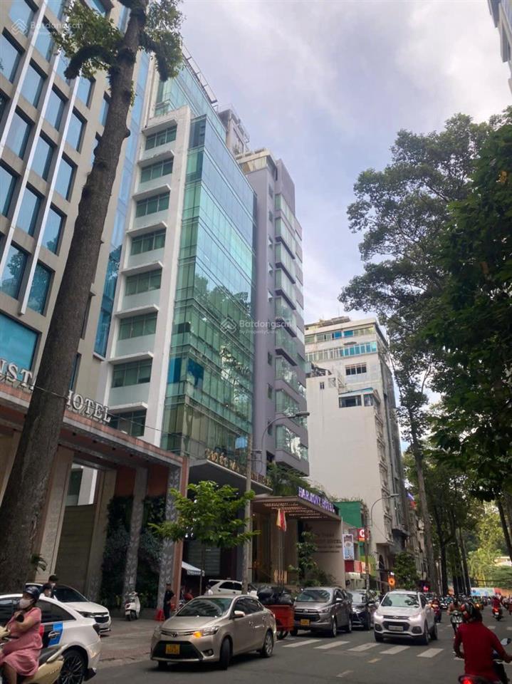 Về balan tôi cần bán gấp nhà mt 3 tháng 2, p. 12, quận 10. (8x22m) siêu vị trí. giá 79 tỷ tl