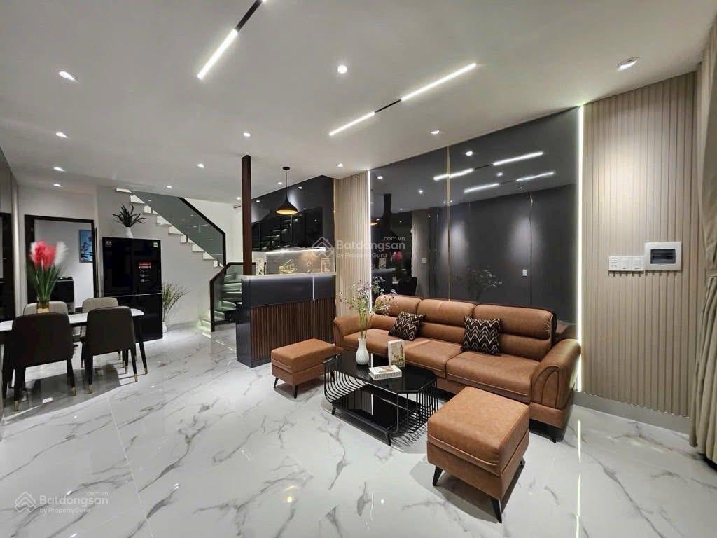 Nhà hẻm xe hơi phan xích long, p7, phú nhuận giá 2,8 tỷ gần đường hoa, chính chủ 45,5m2 (4 x 11,4m)