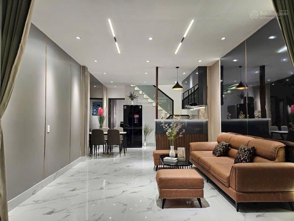 Nhà hẻm xe hơi phan xích long, p7, phú nhuận giá 2,8 tỷ gần đường hoa, chính chủ 45,5m2 (4 x 11,4m)