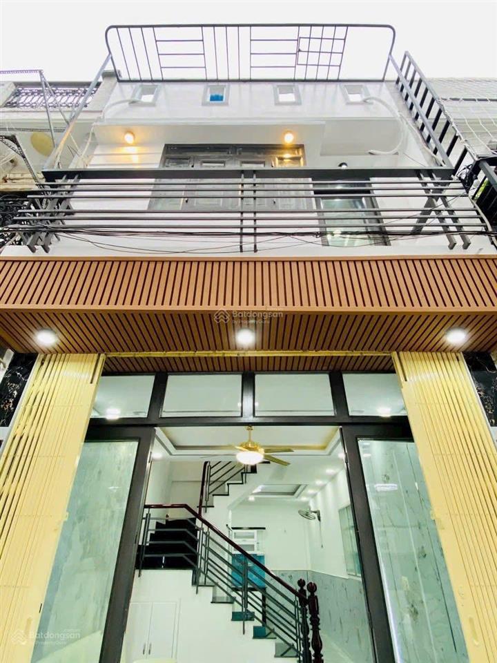 Bán gấp nhà 2 tầng, sổ hồng riêng, hẻm 5m ngay nguyễn đình chính, p15, phú nhuận. giá tốt