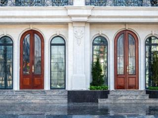 Nhà phố 50m2 xây 5 tầng, ô tô đỗ cửa, đường thông, thiết kế từ 4 đến 5 phòng ngủ, giá 11 tỷ690