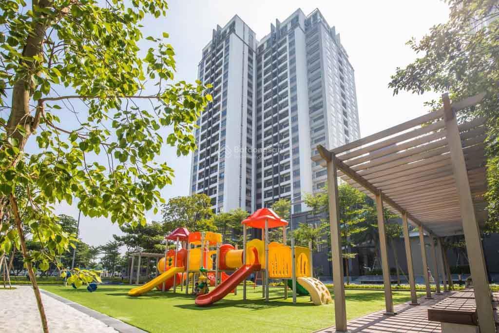 Udic westlake căn góc 3pn hướng view hồ tây, nội thất cơ bản giá nhỉnh 15 tỷ