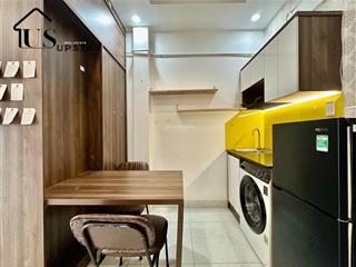 Vị trí nằm ngay trung tâm q1, q3, q10 tập hợp các khu vui chơi ăn uống sầm uất, tổng diện tích 35m2