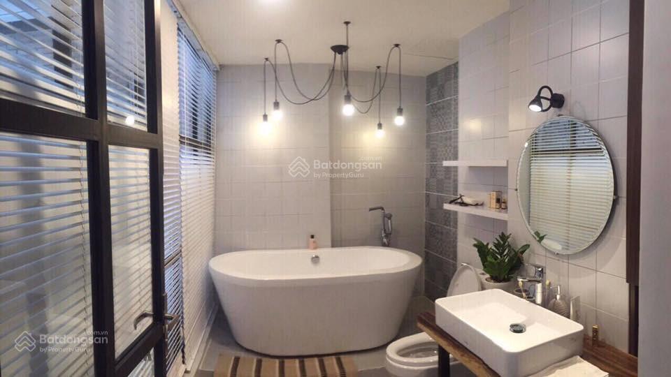 Chủ nhà bán căn góc cc thế kỷ 21 q. bt. dt 75m2 2p 2wc. giá 4,8 tỷ.  0762 911 ***