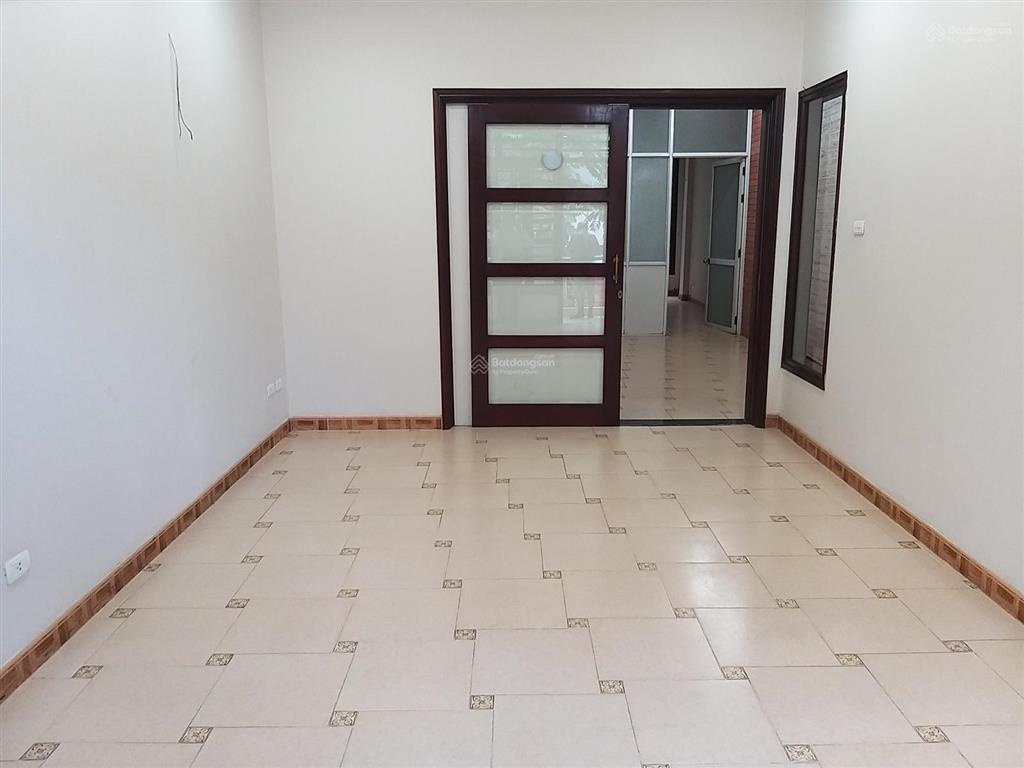 Cho thuê nhà phân lô mỹ đình, 80m2 xây 5 tầng làm văn phòng, dạy học