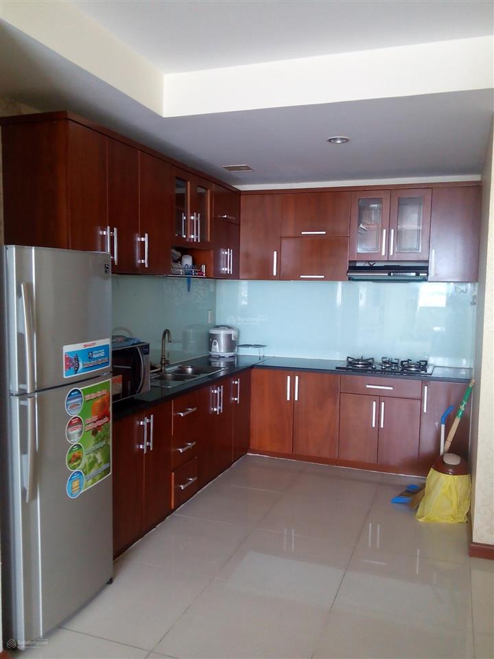 Chính chủ bán căn hộ góc 3pn 2wc cc the morning star, có 2 ban công.  0902 257 ***