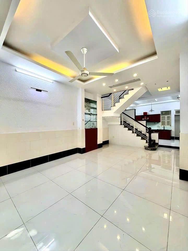 Chú thắng bán nhà tại hưng phú  p9 q8 bớt lộc cho kh thiện chí