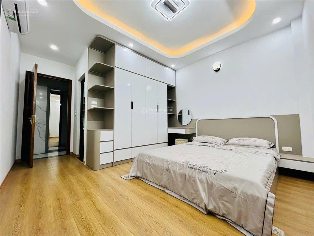 Còn sót lại! la thành, đang mở đường vành đai 1, nhà mới đẹp, ở ngay, gần phố, tặng nt, 45m2*6t