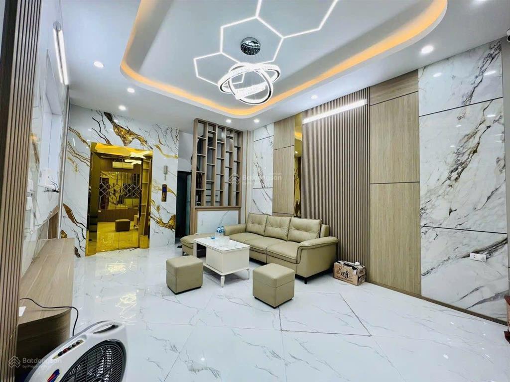 Còn sót lại! la thành, đang mở đường vành đai 1, nhà mới đẹp, ở ngay, gần phố, tặng nt, 45m2*6t