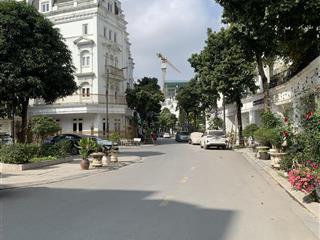 Cơ hội sở hữu đất vàng, lô góc ngay ngã tư vạn phúc giáp kđt louis city, ô tô đỗ cửa, 40m2, 9,5tỷ