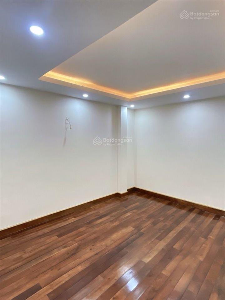 Nhà mt, 4 tầng mới tinh, p4 quận8, 68m2, hơn 9tỷ xíu, xem ngay!