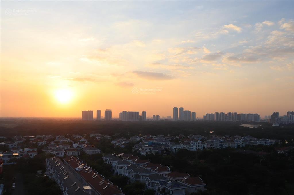 Bán căn hộ hưng phúc premier phú mỹ hưng 69m2 2pn full nội thất  view biệt thự  giá 7.49 tỷ