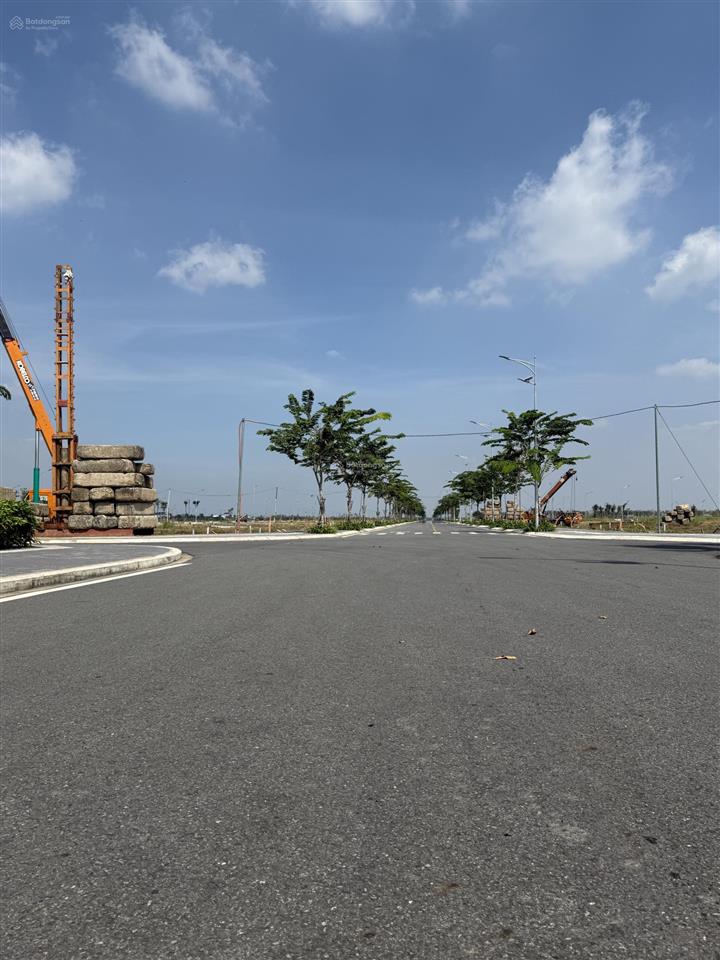 Đất nền lương hoà bình chánh 5x22 ngay chân cầu xáng ngang đường mai bá hương nối dài