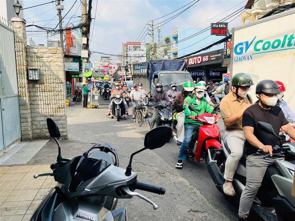 Bán nhà mặt tiền tân kỳ tân quý sát trường chinh dt 4x28m giá 16.5 tỷ