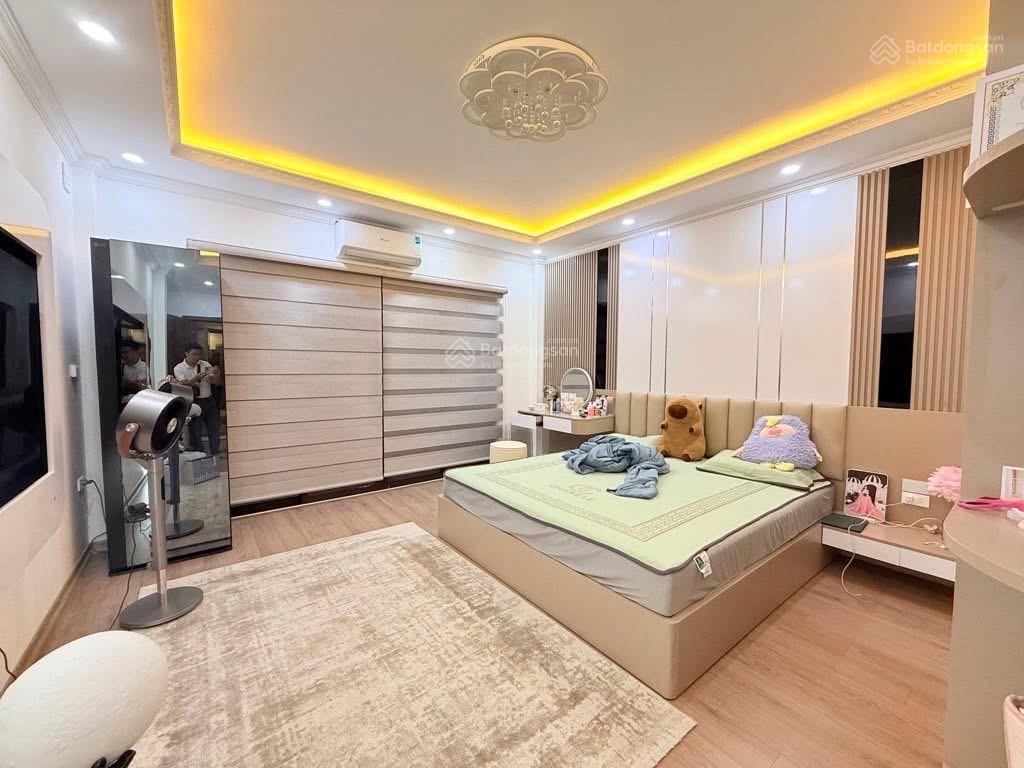 Bán nhà trung phụng 30m 4 tầng. nhà mới ngõ thông. giá 6,5 tỷ