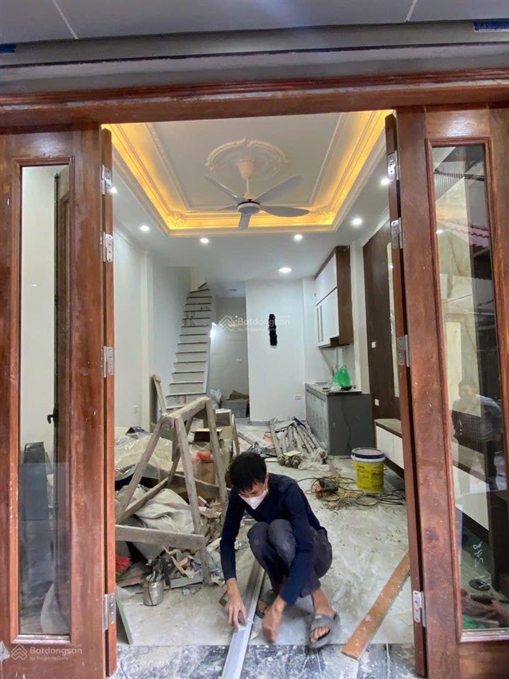 Bán gấp nhà đẹp giá rẻ ở xuân đỉnh, nhà xây mới nét căng, nhà thang máy siêu đẹp