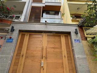 Nhà 5 tầng khu cư xá nguyên hồng, gần công viên. vị trí siêu đẹp. diện tích 4x16m