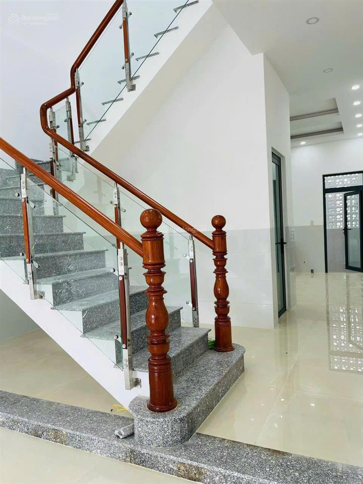 Cho thuê nhà trệt 1 lầu  kdc hồng loan, cần thơ | giá 9 triệu/tháng