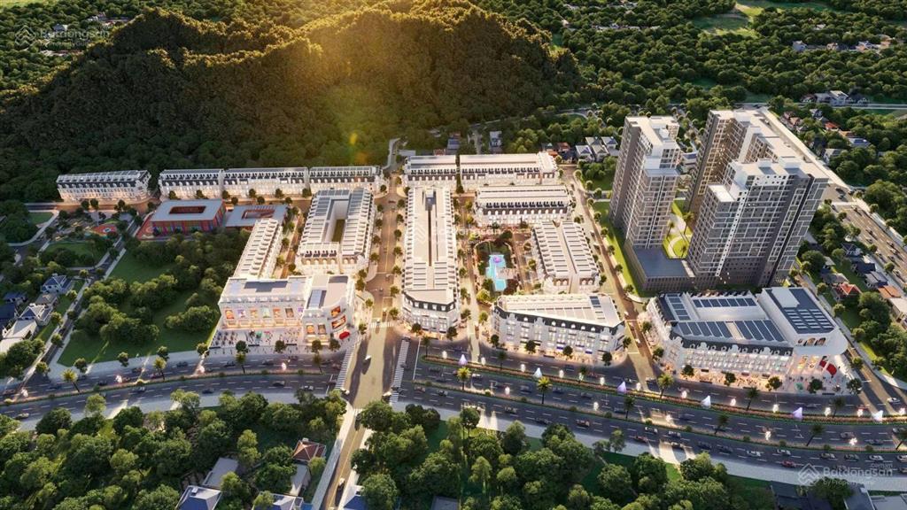 Giảm giá cực rẻ phú gia royal park 5,2 tỷ thanh toán 5 đợt, bàn giao có nhà sẵn 4 tầng 1 tum,