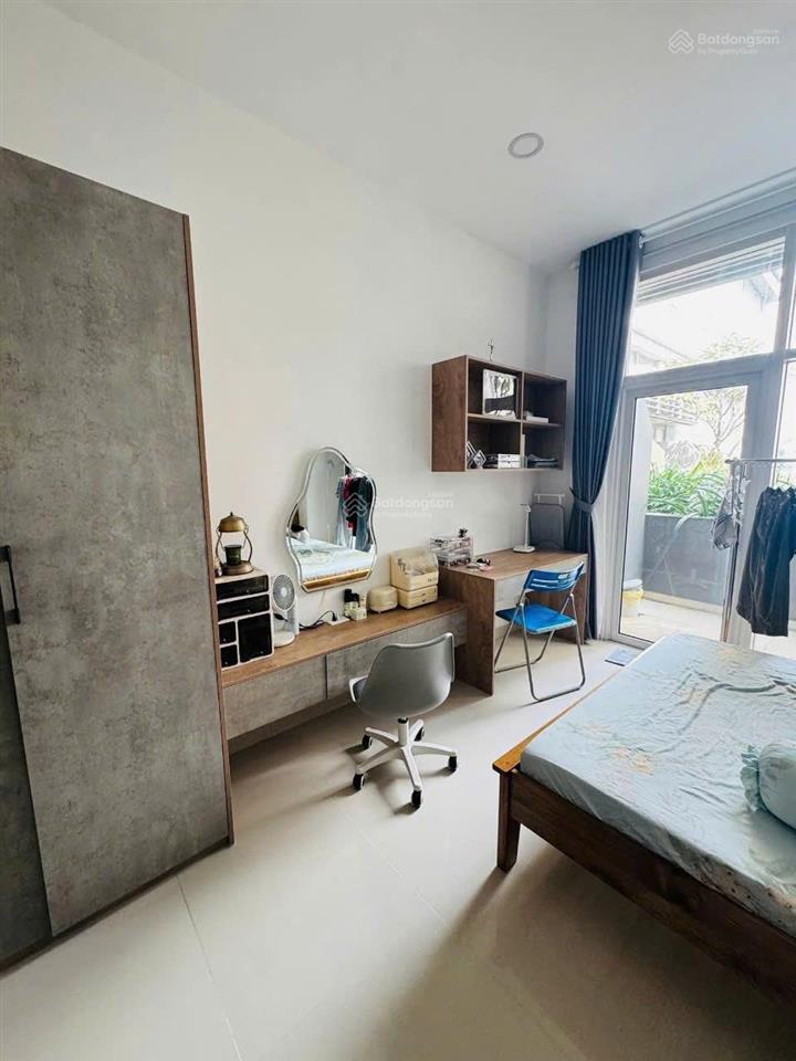 Bán căn hộ offictel sunrise city, quận 7 | có ban công sân vườn, chỉ từ 3.3 tỷ
