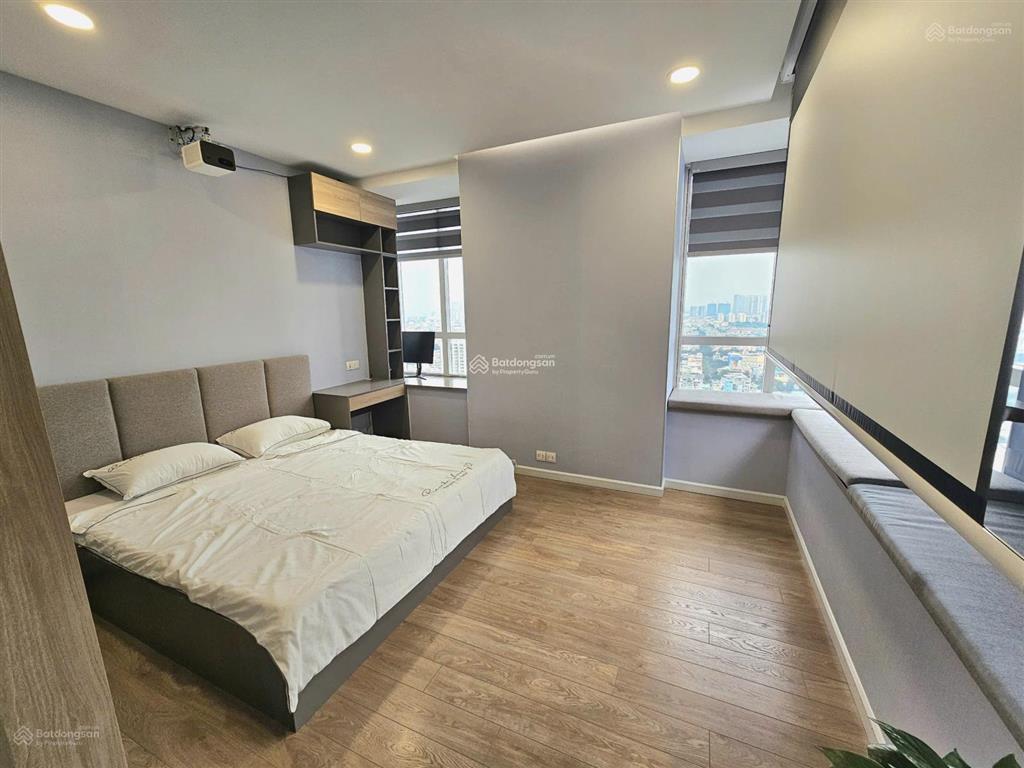 Sunrise city quận 7 | 106m2 2pn 2wc giá chỉ 7.5 tỷ, có sổ hồng.  0909 982 *** thư