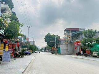 Lô đầu ve 2 mặt tiền 21m cực vip, mặt đường xuân thành, cạnh phố cổ hoa lư