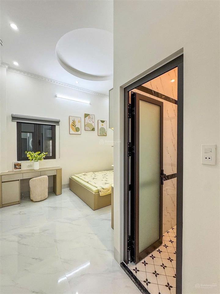 Hạ giá bán gấp nhà võ văn ngân  thủ đức chỉ 3 tỷ 150 gần trường dh sư phạm kỹ thuật shr