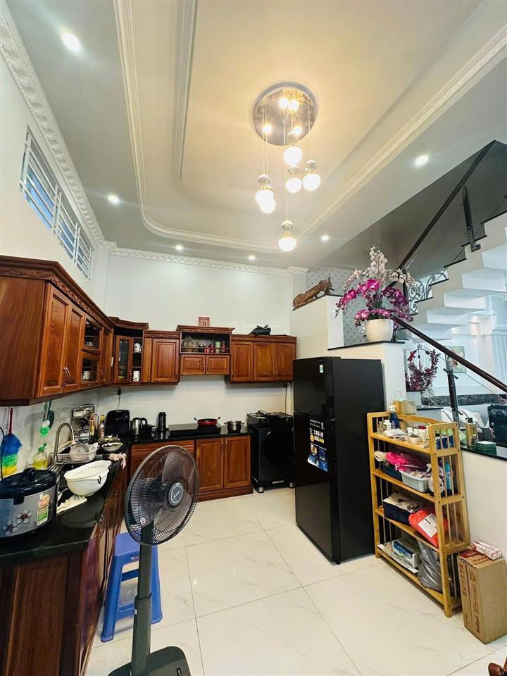 Nhà riêng quận 2 gần chợ thạnh mỹ lợi hạ giá cần bán 5 tỷ 250 ngay phạm công trứ shr