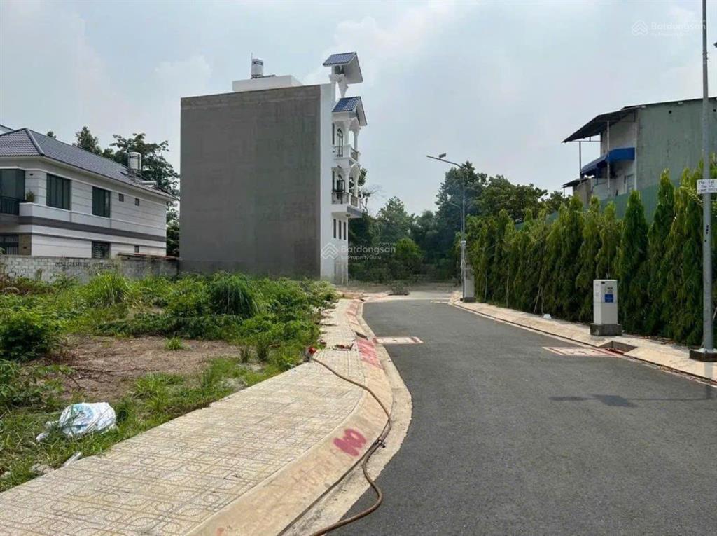 Đầu tư đất từ 2tỏi050 liền kề ngay phạm văn đồng gần vincom thủ đức đường 7m shr