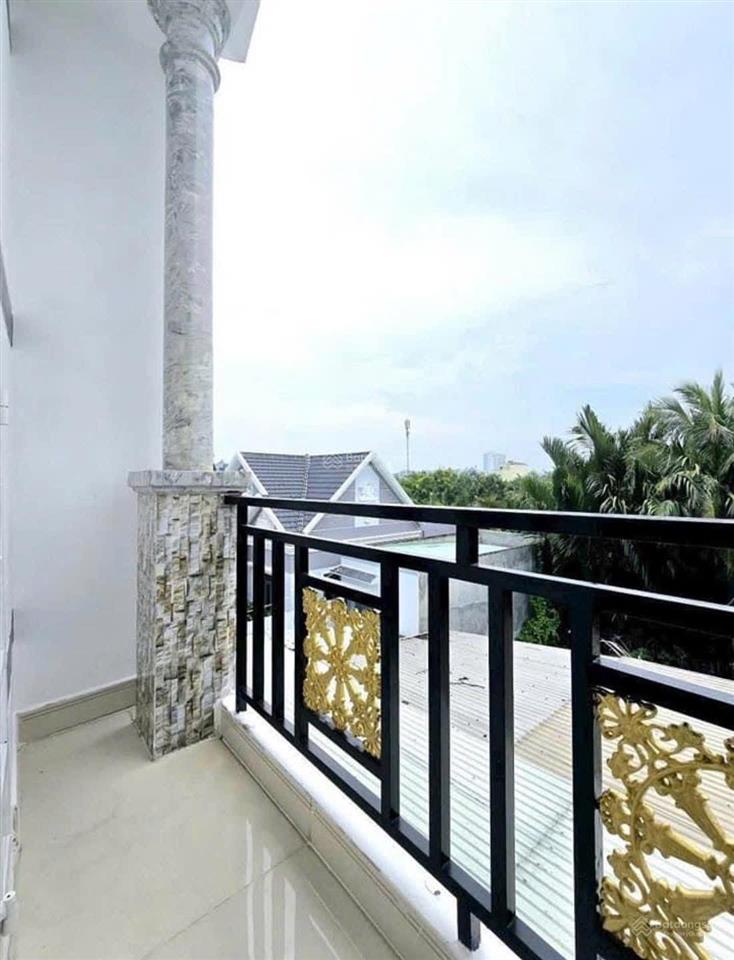 Bán lỗ còn 2,4 tỷ nhà nguyễn đình chiểu, q.3 | dt 67,5m2 | hẻm 6m | hợp đồng thuê sẳn | shr