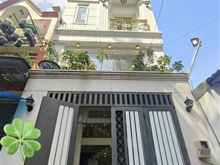 Bán nhà hoàng hoa thám,tân bình giá chỉ 1,99 tỷ  dt 50m2  hẻm 1 xẹt  rộng 6m oto tránh nhau