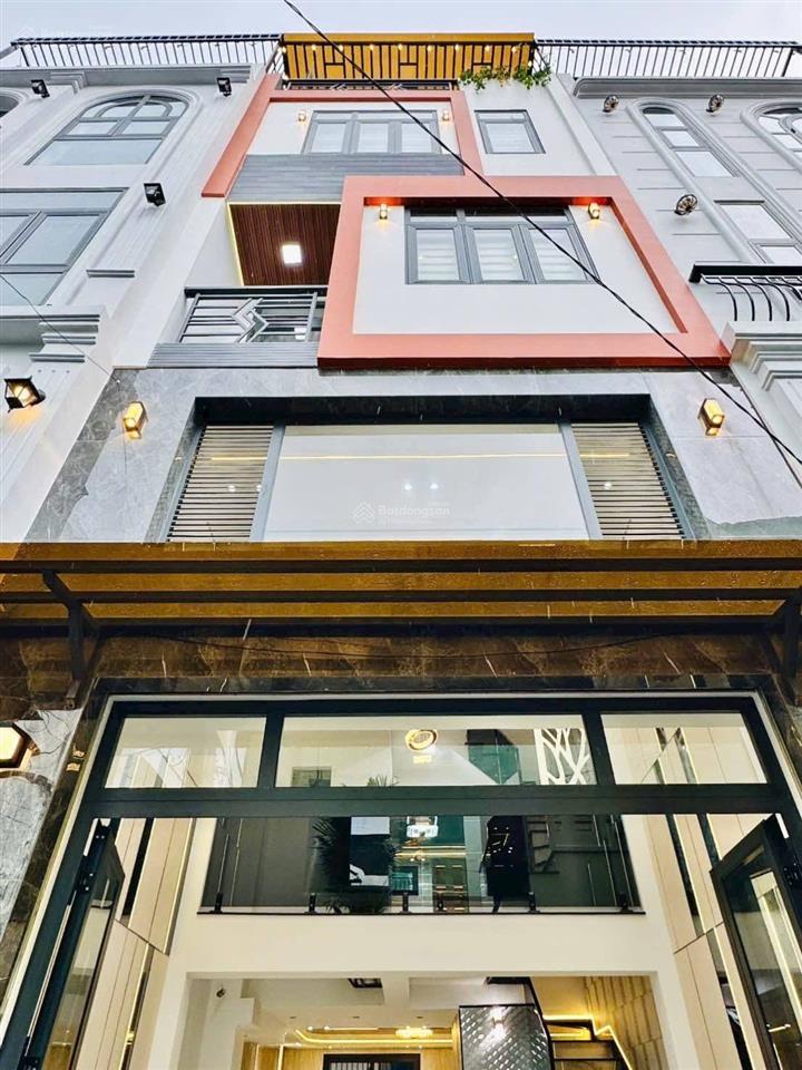 2,35 tỷ 1 căn duy nhất đường trần cao vân, phú nhuận nhỉnh 2 đồng  hẻm xe hơi  nhà xây mới