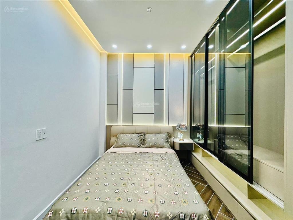 2,7 tỷ nhà bán ngay quang trung, gò vấp  dt 50m2 ( 4x12,5 )  hẻm 6m  full nội thất  chốt ngay