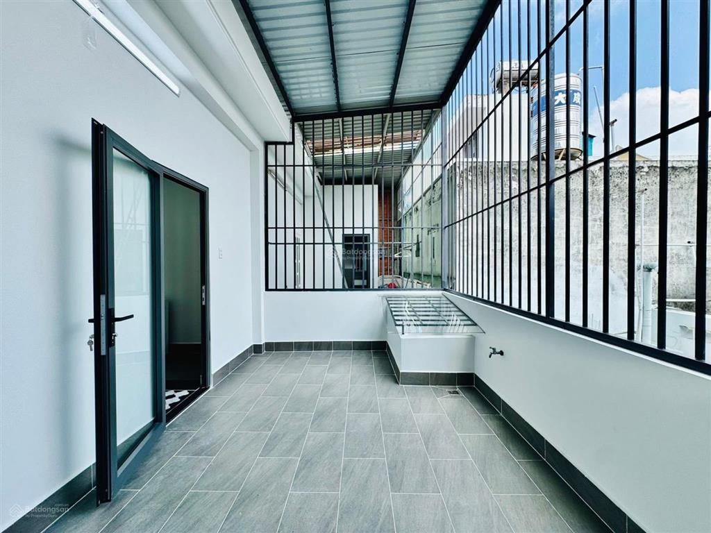 2,7 tỷ nhà bán ngay quang trung, gò vấp  dt 50m2 ( 4x12,5 )  hẻm 6m  full nội thất  chốt ngay