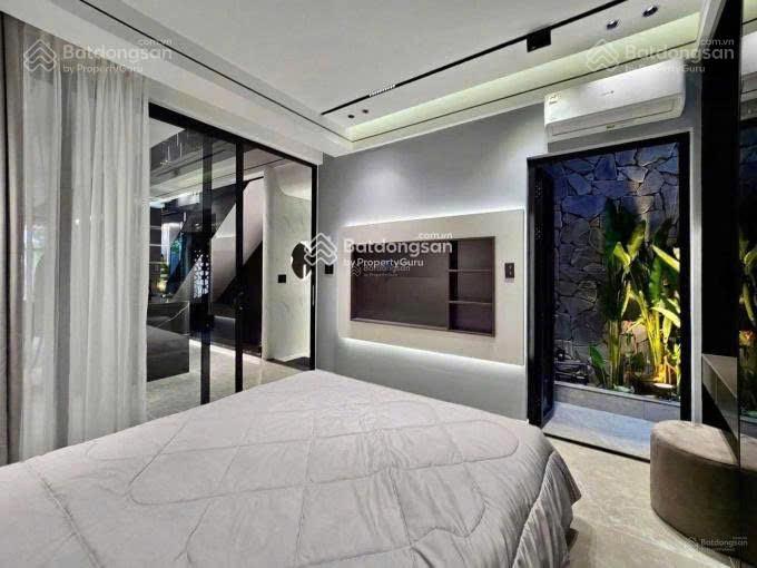 9 tỷ 2  nhà phong cách hiện đại trung tâm quận 2, gần techcombank trần não. dt lớn 55m2, shr