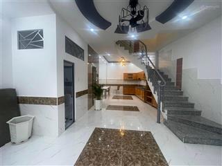 4.1 tỷ  nhà khu vip quận 11 đường lê thị bạch cát, gần cư xá bình thới, sổ cất két, dt lớn 113m2