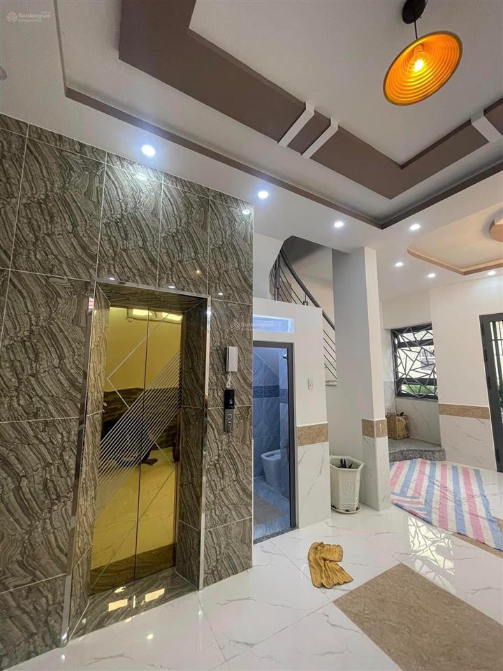 4.1 tỷ  nhà khu vip quận 11 đường lê thị bạch cát, gần cư xá bình thới, sổ cất két, dt lớn 113m2