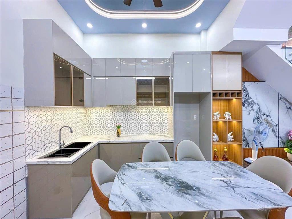 Nhận nhà ngay giá hiệp bình chánh 60m2 hxh shr gần ngay gigamall, cơ hội đầu tư cao