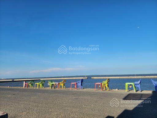 Bán đất ở 390 triệu gần biển có sổ đỏ mặt đường ô tô