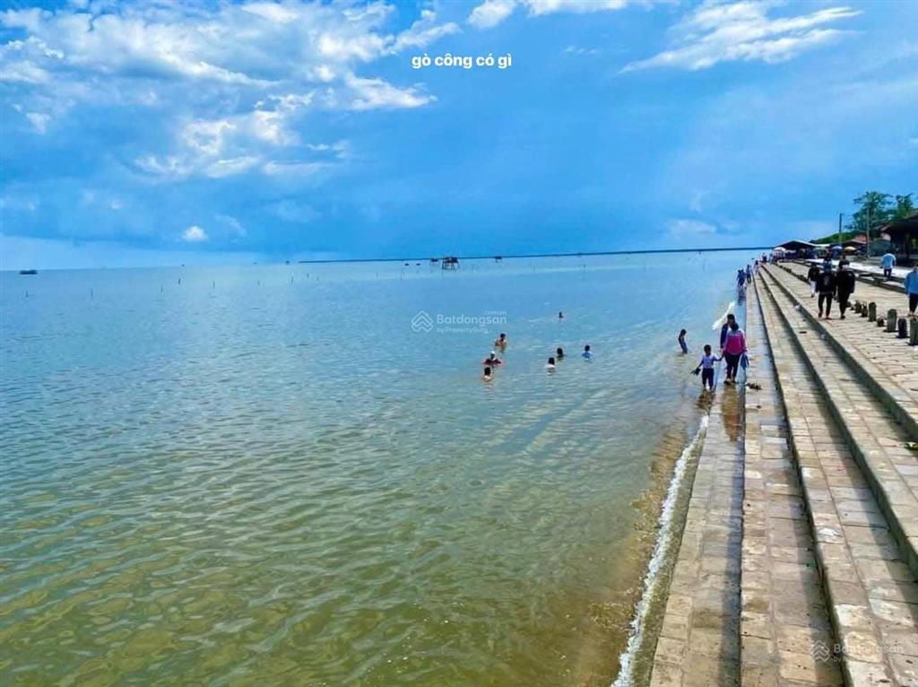 Chuyên đất mặt biển gò công giá 2,5 tỷ dt 615m2