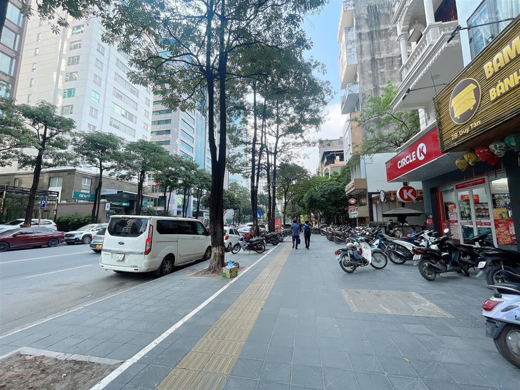 Bán nhà mặt phố duy tân  cầu giấy. 60m2  nhà 1 mặt phố 1 mặt ngõ  mt 5m  chủ thiện chí. 62 tỷ