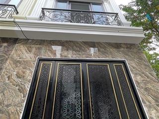 Bán nhà 4 tầng mới  ngõ thông gần cầu nhật tân  thành phố thông minh