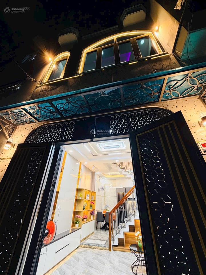 Chị như đang kẹt tiền bán nhà đường nguyễn đình chiểu phường 3 quận 3 giá tốt 2 tỷ 350tr 65m2