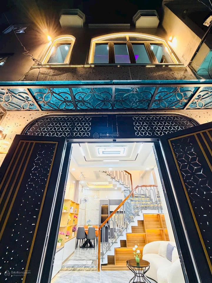 Chị như đang kẹt tiền bán nhà đường nguyễn đình chiểu phường 3 quận 3 giá tốt 2 tỷ 350tr 65m2