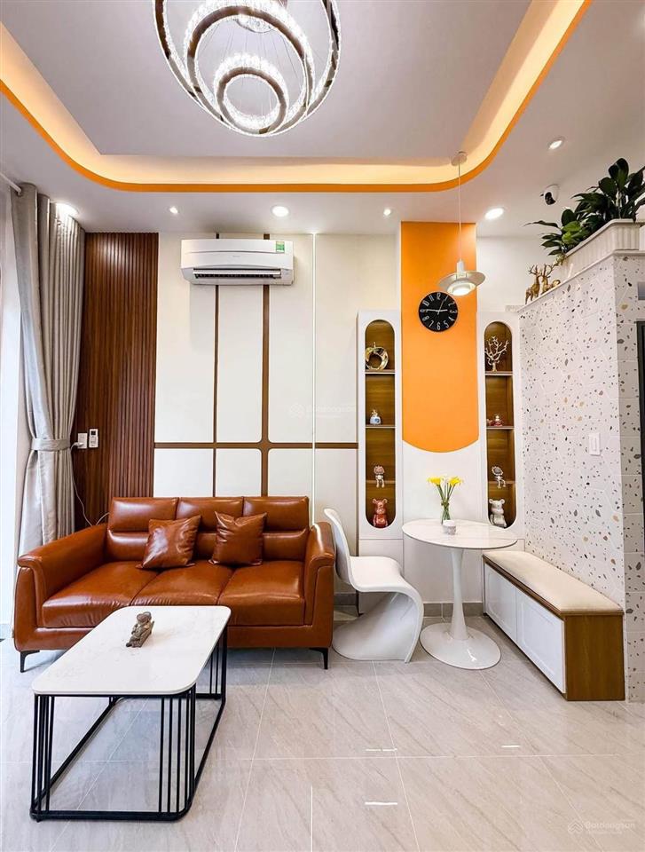 Bán nhà sổ hồng riêng nhật tảo, phường 8, quận 10 đang cho thuê 12tr/th. diện tích 48m2 giá 1tỷ9