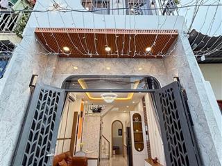 Bán nhà sổ hồng riêng nhật tảo, phường 8, quận 10 đang cho thuê 12tr/th. diện tích 54m2 giá 2tỷ190