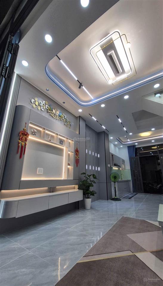 Bán nhà đường trần não, quận 2 view lanmark 81 giá 3tỷ5  diện tích 75m2 phong thuỷ đẹp, sổ riêng