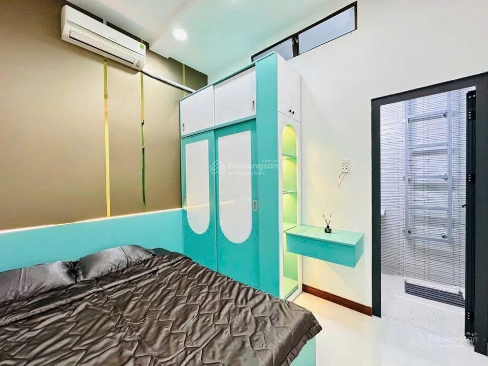 Xoay vốn bán gấp nhà lò siêu, p.8, quận 11 giá 1tỷ9 sổ riêng sang tên  diện tích 50m2 vuông vức