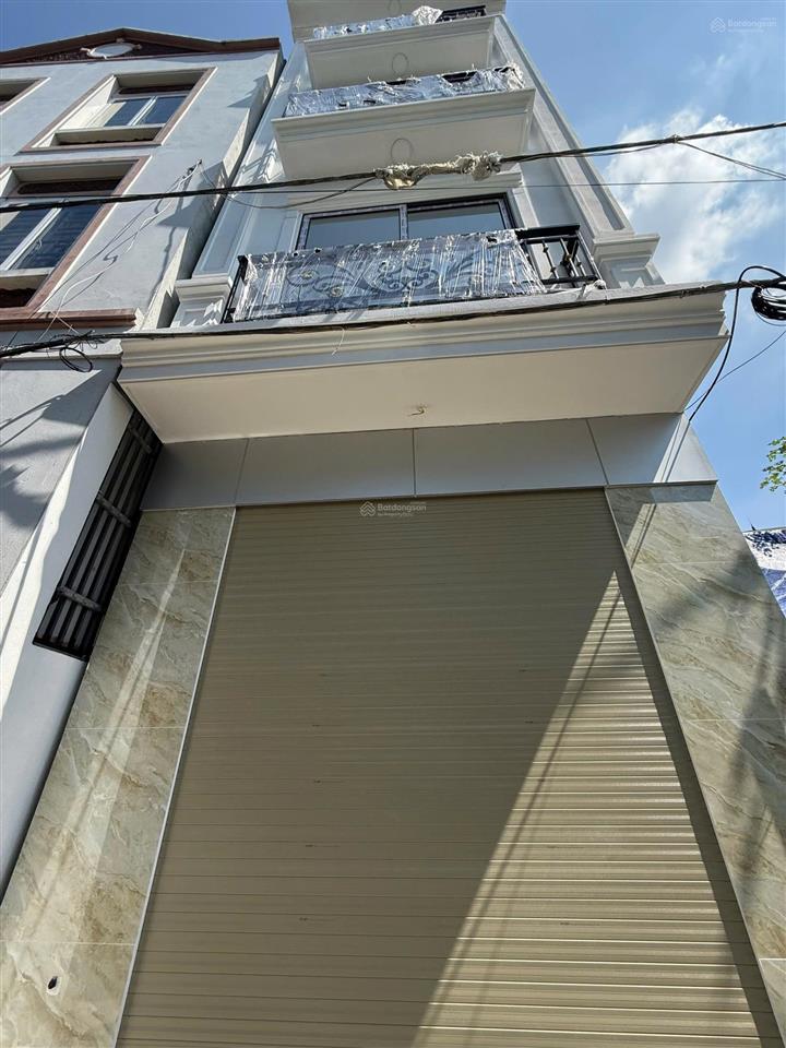 Nhà 4 tầng thượng đìnhnhị khê. dt44m nở hậu giá 5,15tỷ. nhà gần đường ô tô 300m ra đường ql1a.