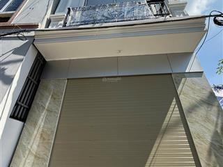 Nhà 4 tầng thượng đìnhnhị khê. dt44m nở hậu giá 5,15tỷ. nhà gần đường ô tô 300m ra đường ql1a.